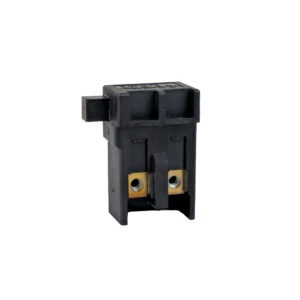 651067-7 Switch (24) MT243